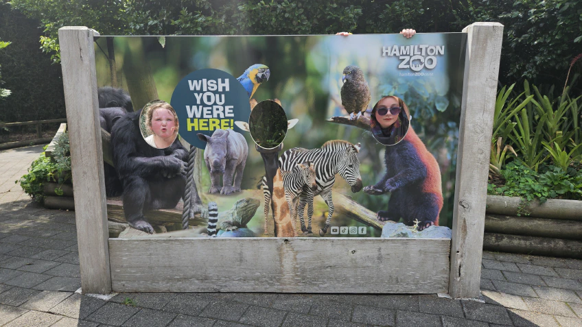 Hamilton Lake and Zoo